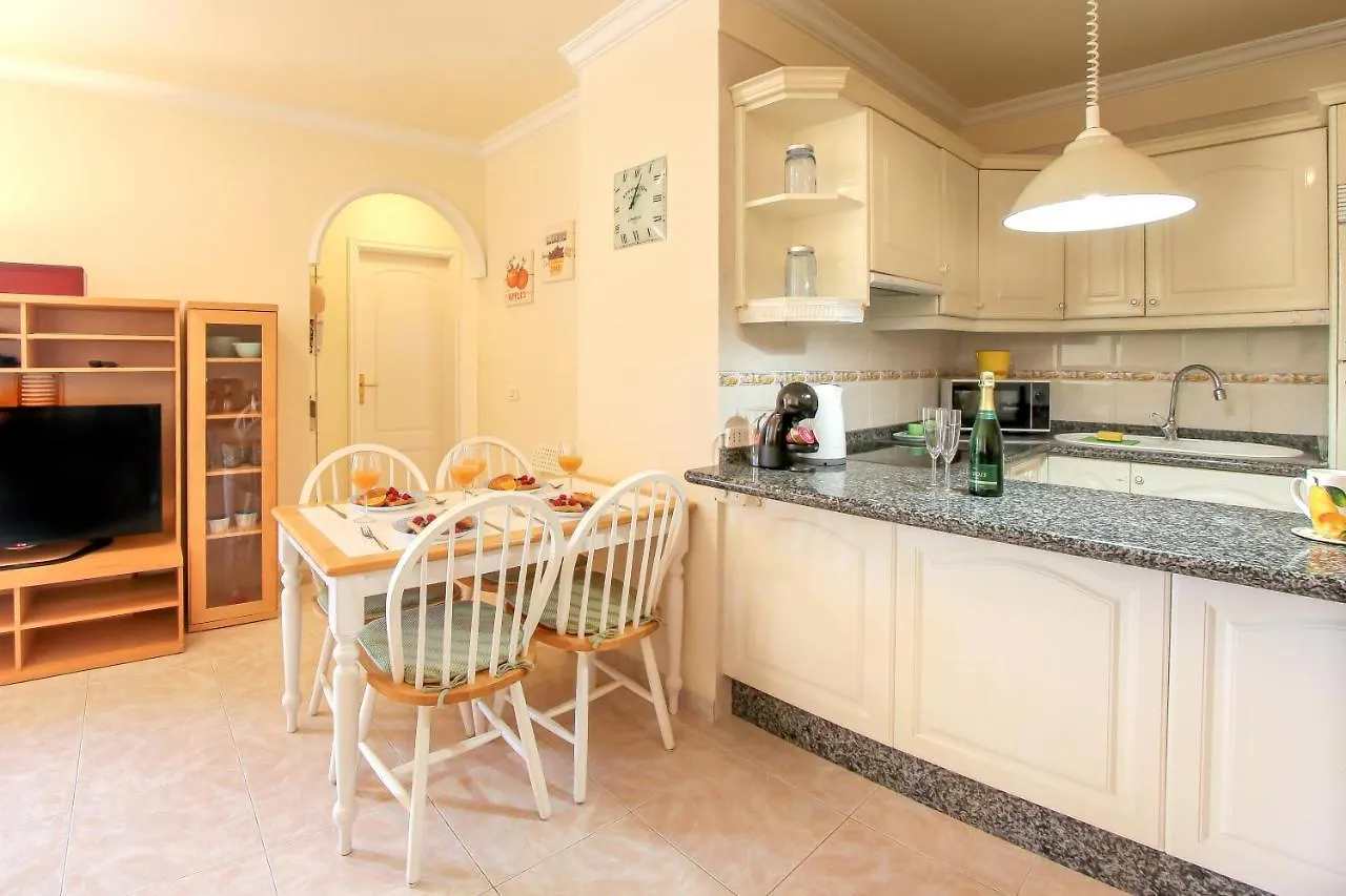 Lovely 2 Bedroom Home With Nice Pool And View, K26 Costa Del Silencio