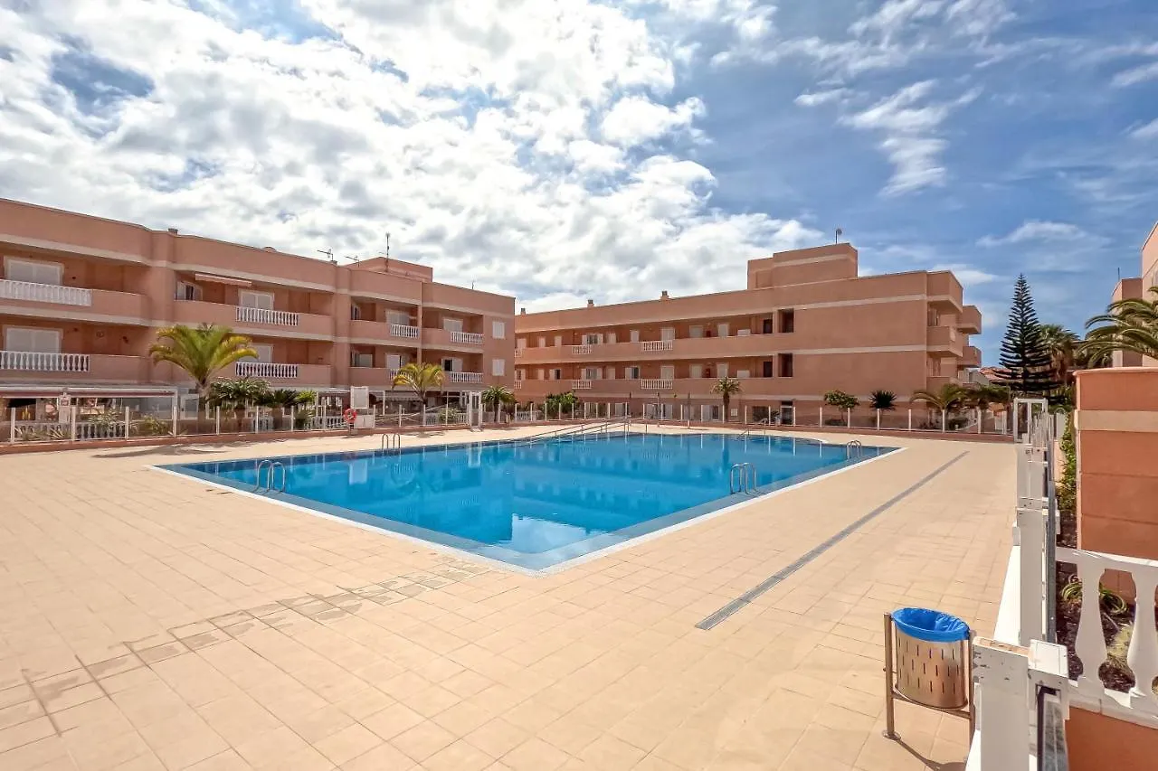 Lovely 2 Bedroom Home With Nice Pool And View, K26 Costa Del Silencio Holiday home